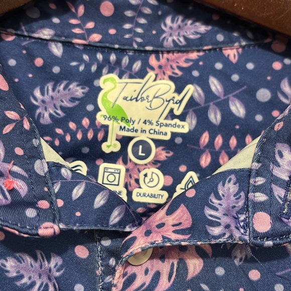 Taylor Byrd Men's purple  and Pink Patterned Shirt - Picture 3 of 5